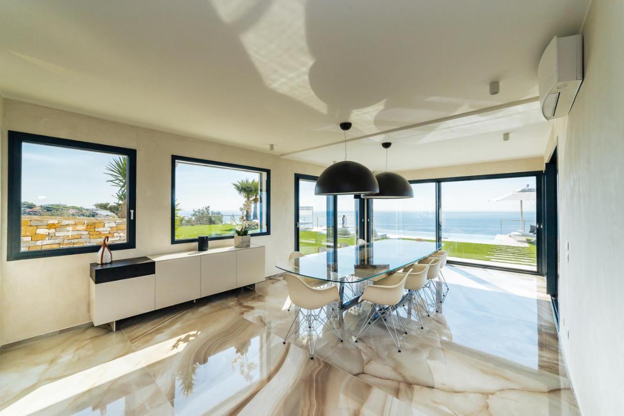 Villa Sabrina Riviera Dei Fiori A Picco Sul Mare Con Piscina Privata ,Wellness & Spa Imperia Exterior foto