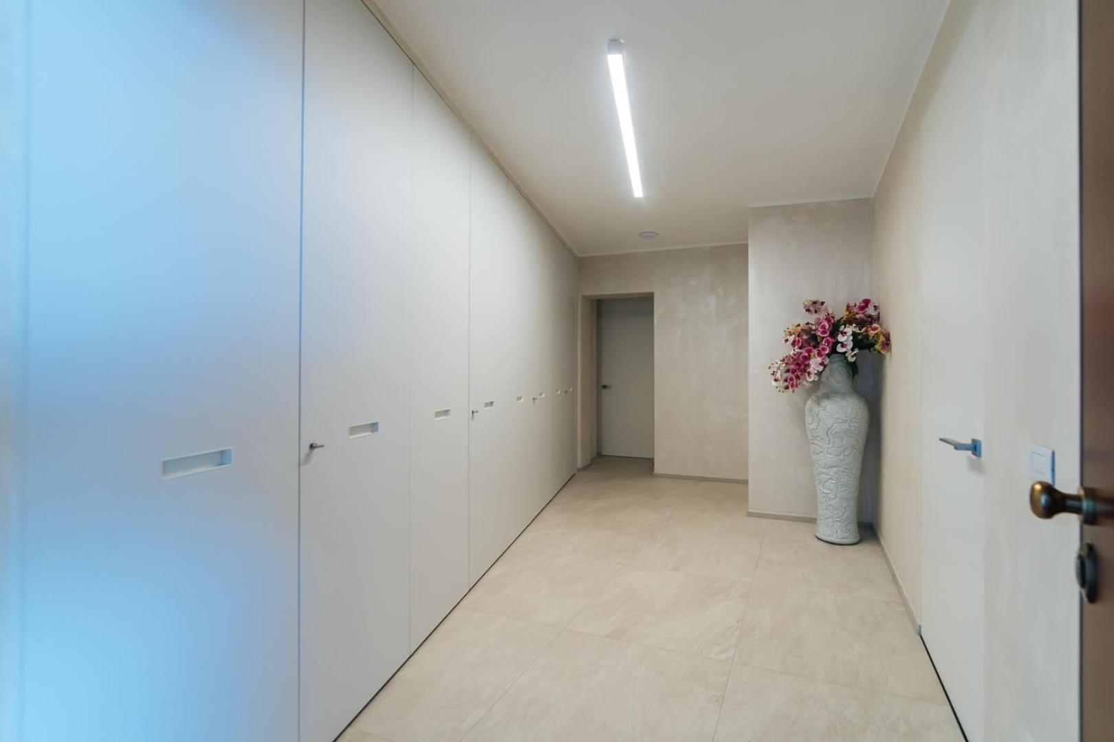 Villa Sabrina Riviera Dei Fiori A Picco Sul Mare Con Piscina Privata ,Wellness & Spa Imperia Exterior foto